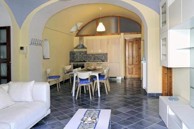 Le Terrazze Di Cristina Bed & Breakfast Vietri Dış mekan fotoğraf