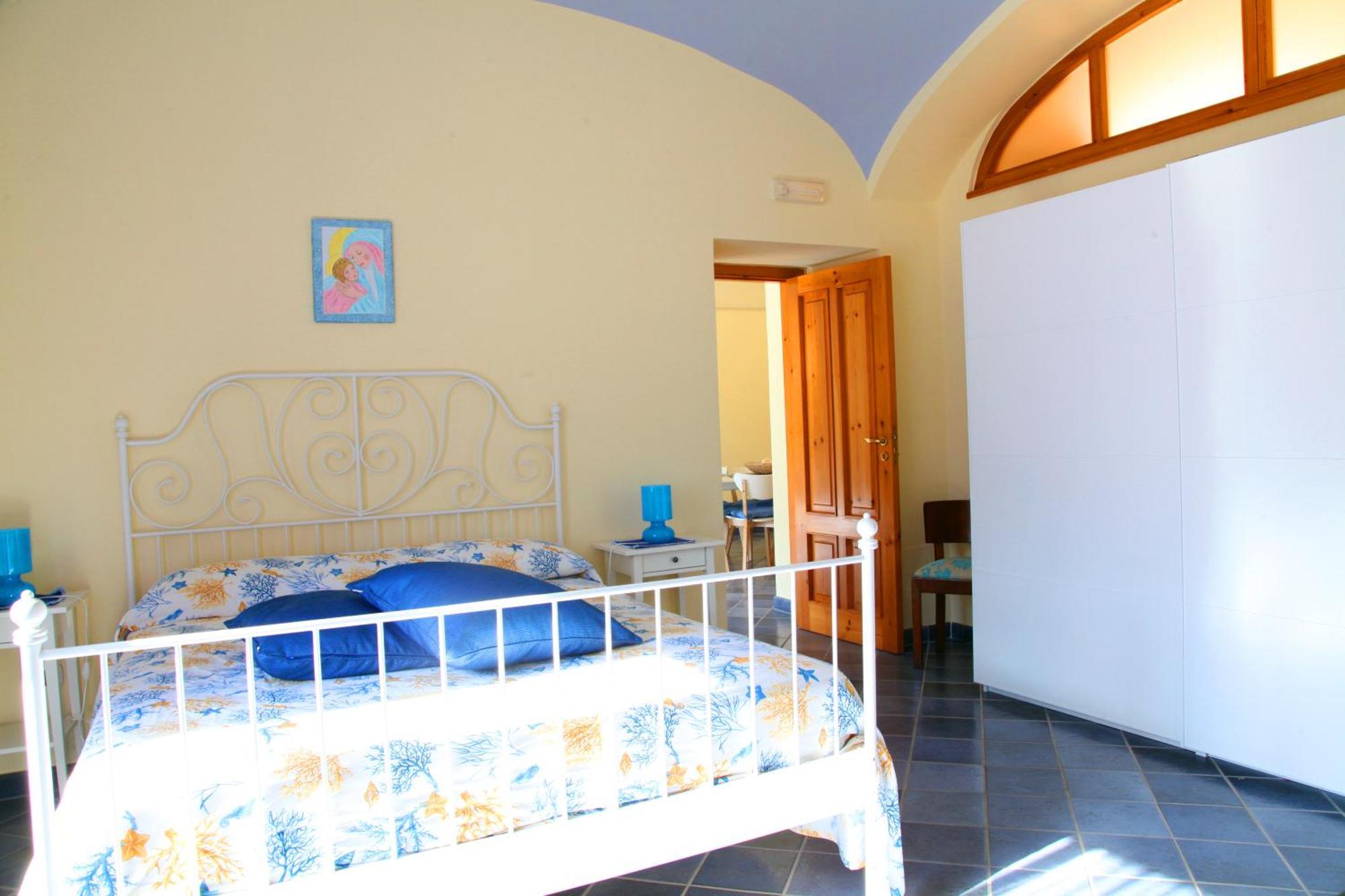Le Terrazze Di Cristina Bed & Breakfast Vietri Dış mekan fotoğraf